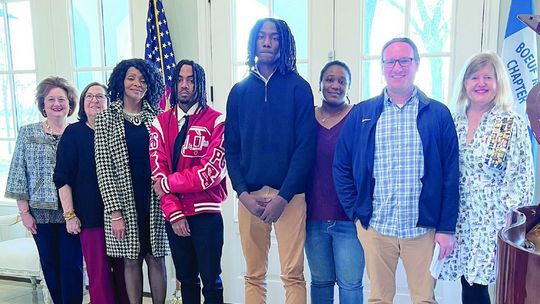 DAR names Good Citizens