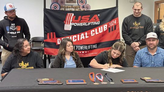 DCS powerlifter signs with ULM