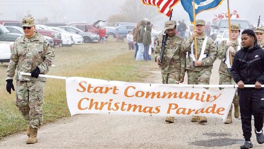 Start Community Christmas Parade held Dec. 13