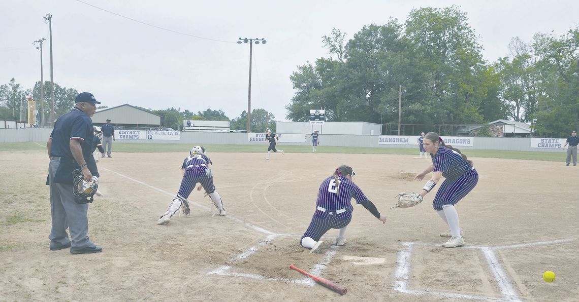 Controversial call ends Mangham playoff run in dramatic fashion