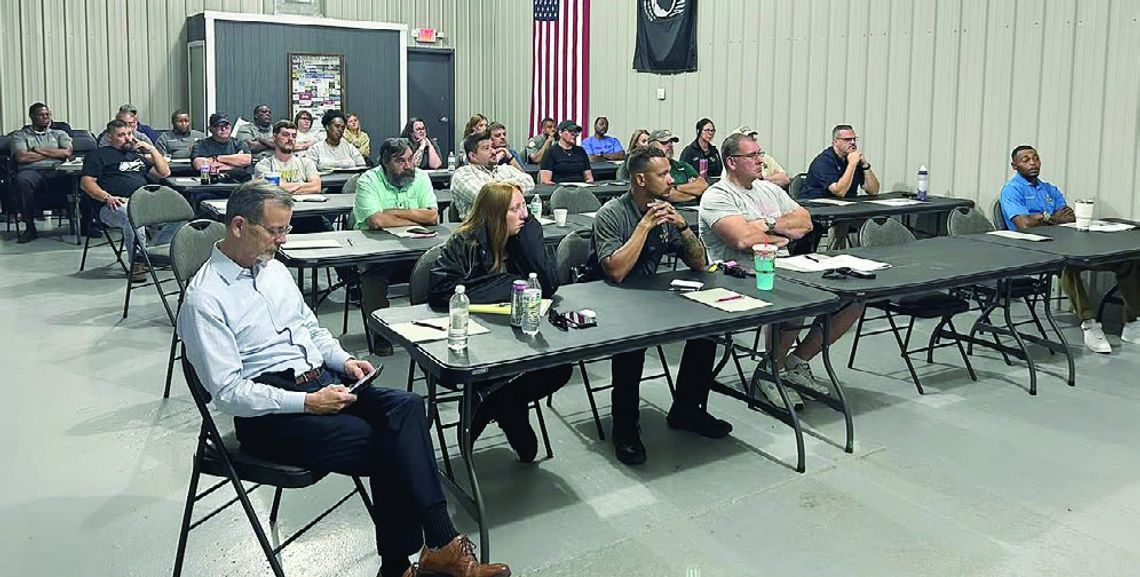 Deputies attend training on construction traffic
