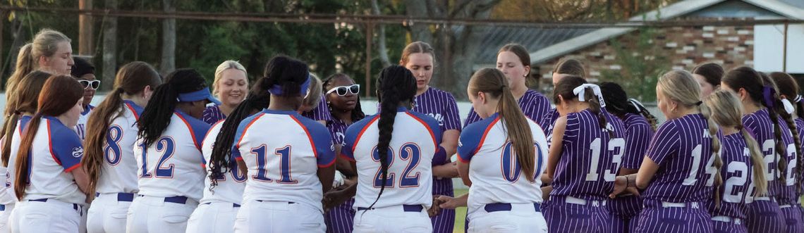 Mangham outslugs DCS in district softball play Mangham outslugs DCS in district softball play