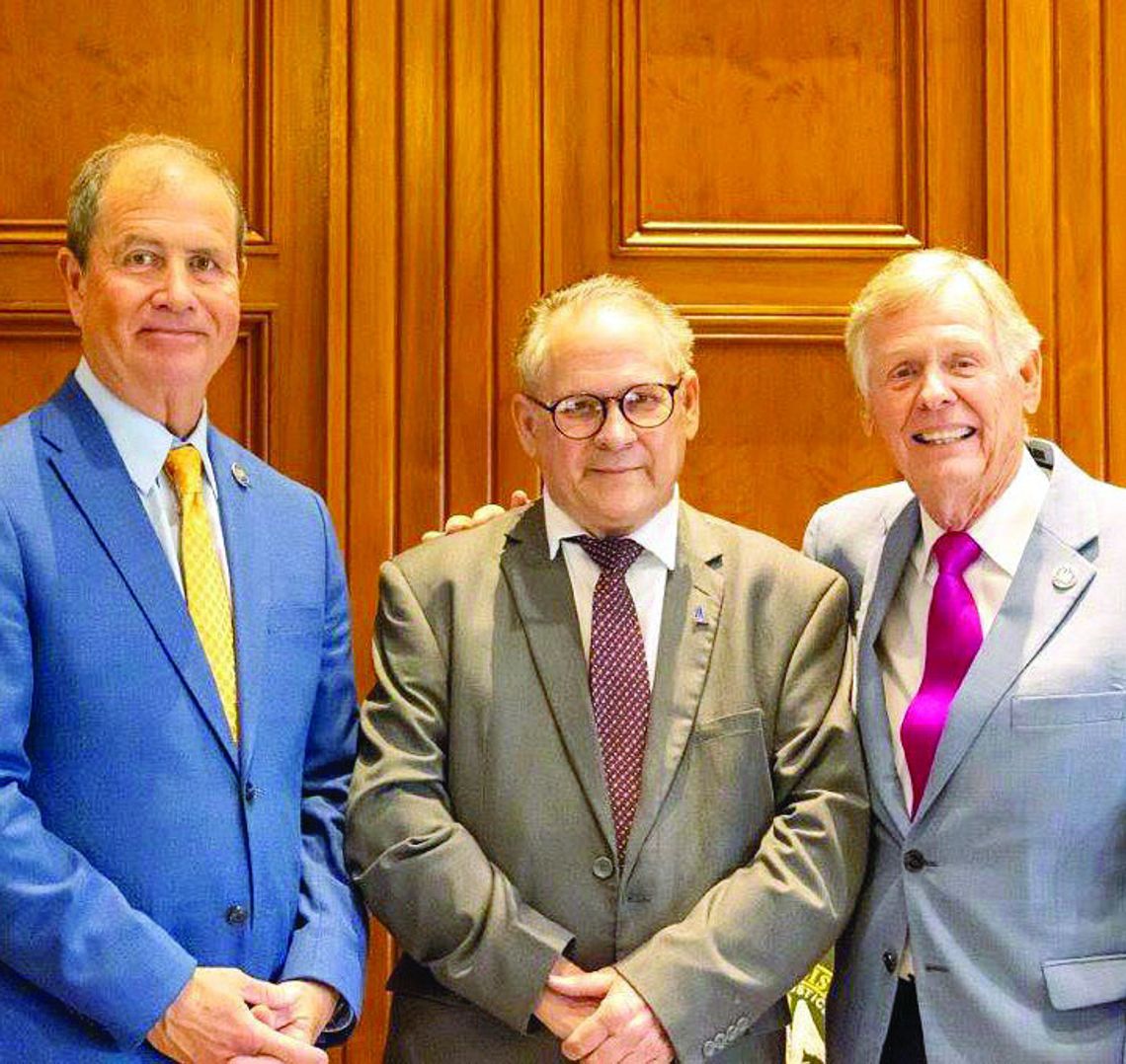 Mangham Pastor gives House opening prayer