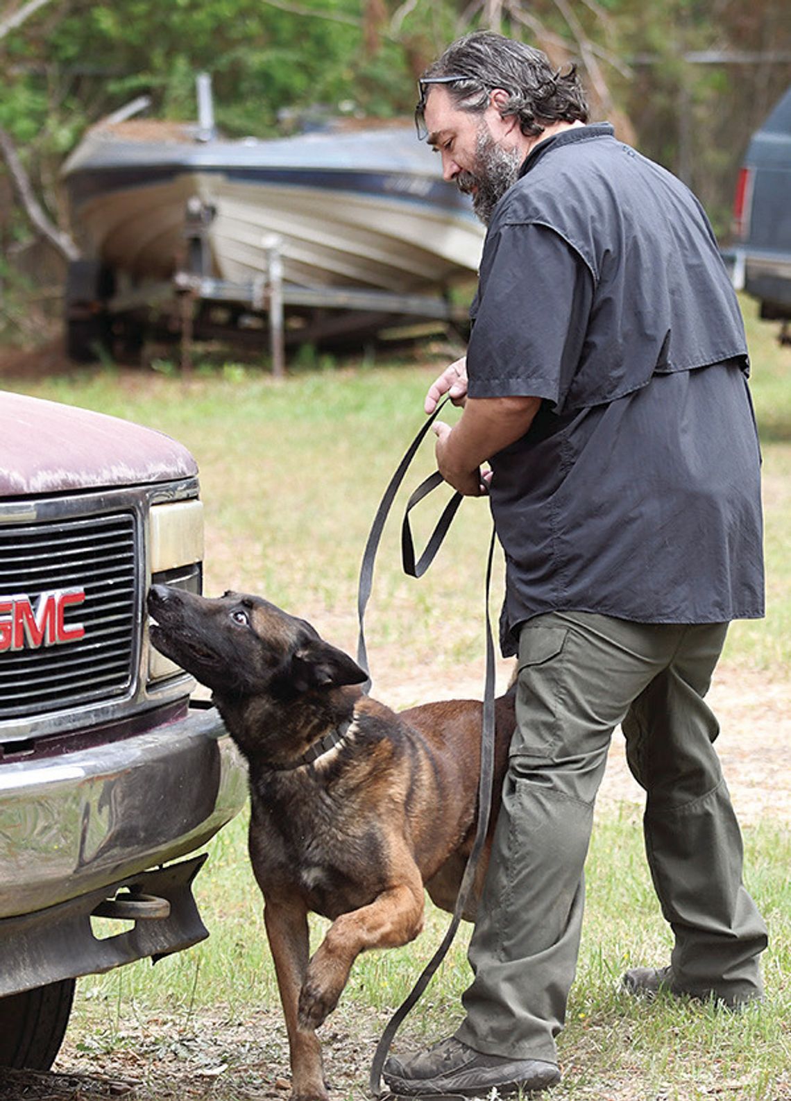 Richland canine officer certified during training Richland canine officer certified during training