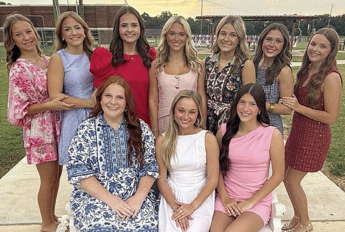 Riverfield names homecoming court