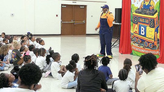 Big Buddy Roger brings fun and learning to Richland youth